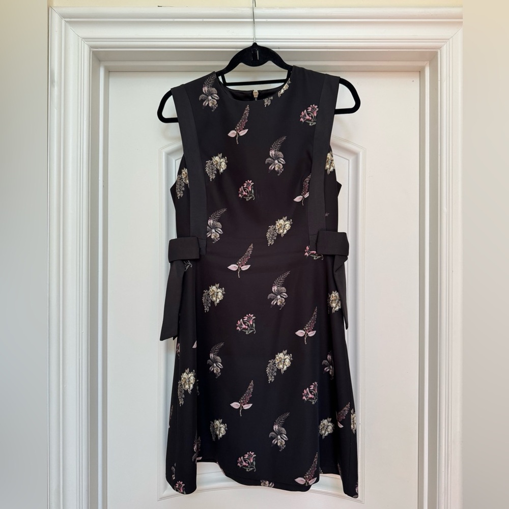 Ted Baker London Floral Dress - US Size 4 / UK Size 2